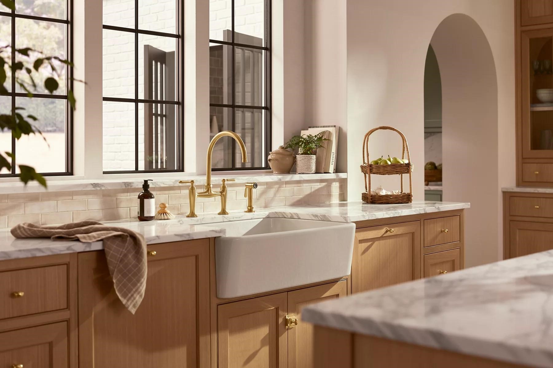 Bridge Faucets