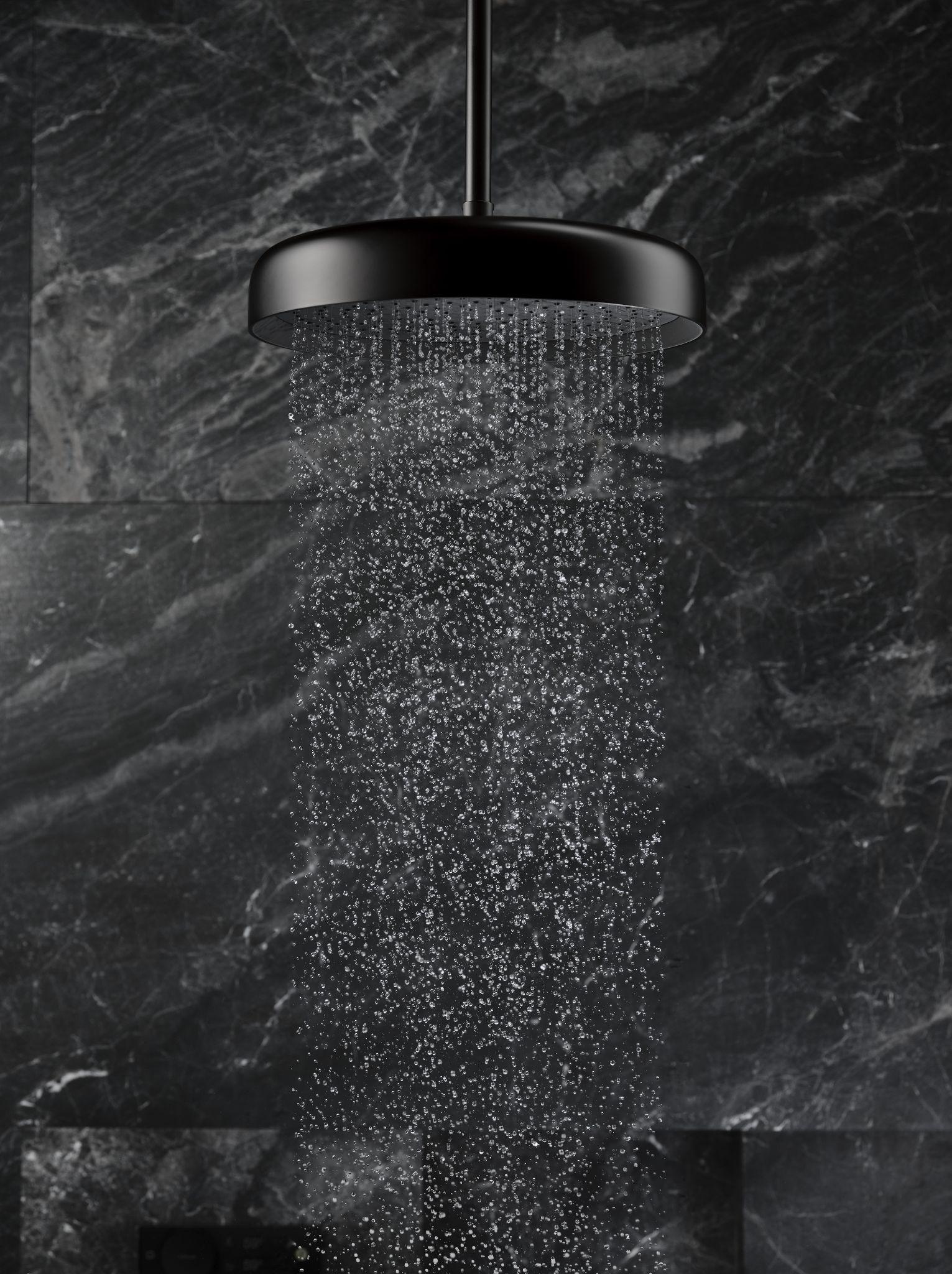 standard shower head height