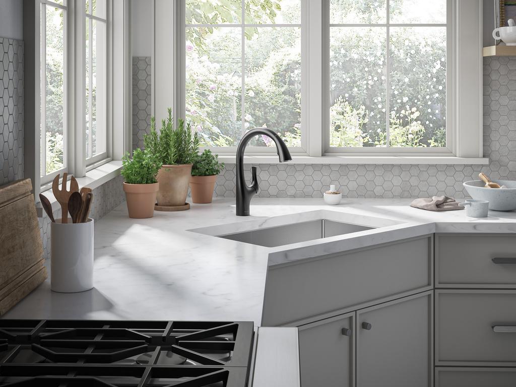 Stainless steel sinks
